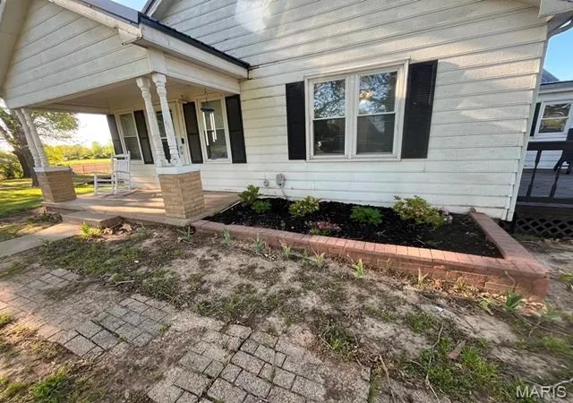 Photo 3 of Single Family Residence at 14389 County Road 612, Dexter, MO 63841 | MLS# MIS25025263 | | Sold on 2025-05-22