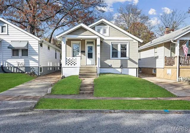 Photo 2 of Single Family Residence at 3321 Dix Ave, Saint Louis, MO 63114 | MLS# MIS25025336 | | Sold on 2025-05-09