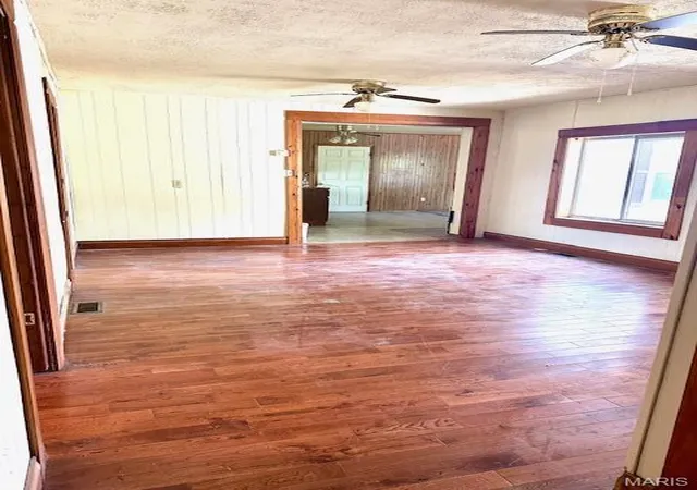 Photo 3 of Single Family Residence at 22271 State Hwy Cc, Marble Hill, MO 63764 | MLS# MIS25025522 |  | Sold on 2025-07-17