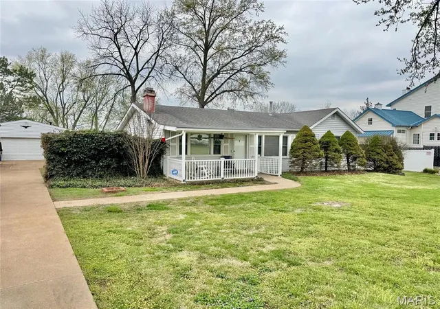 Single Family Residence at 648 Claregood Ln, Saint Louis, MO 63129 | MLS# MIS25025654 |  | Sold on 2025-05-30
