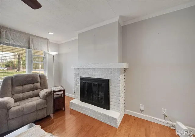 Photo 4 of Single Family Residence at 648 Claregood Ln, Saint Louis, MO 63129 | MLS# MIS25025654 |  | Sold on 2025-05-30