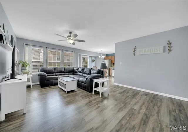 Photo 3 of Single Family Residence at 3172 Calhoun Dr, Saint Charles, MO 63301 | MLS# MIS25025682 | | Sold on 2025-05-29