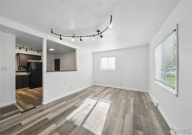 Photo 4 of Single Family Residence at 1137 Scott Ave, Saint Louis, MO 63138 | MLS# MIS25025706 |  | Sold on 2025-06-20