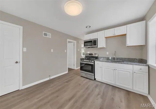 Photo 4 of Single Family Residence at 6635 Donald St, Saint Louis, MO 63121 | MLS# MIS25026769 |  | Sold on 2026-03-06