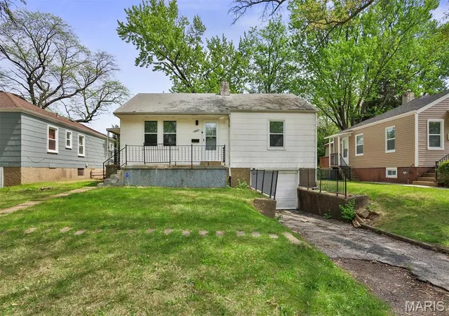Photo 1 of Single Family Residence at 2057 Coleridge Dr, Saint Louis, MO 63136 | MLS# MIS25026792 | | Sold on 2025-07-30