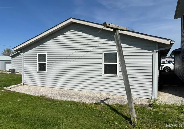 Photo 4 of Single Family Residence at 22465 Cannon Dam Pl, Center, MO 63471 | MLS# MIS25026811 |  | Sold on 2025-10-14