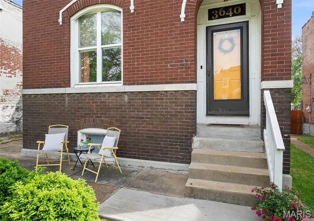 Photo 1 of Single Family Residence at 3640 Alberta St, Saint Louis, MO 63116 | MLS# MIS25027009 |  | Sold on 2025-06-26