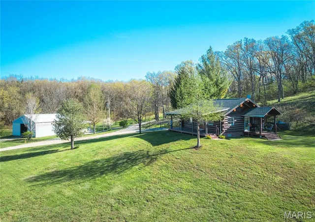 3rd image of 12001 Little Moniteau Creek Rd Rd, Centertown, MO 65023 | MLS# MIS25027041
