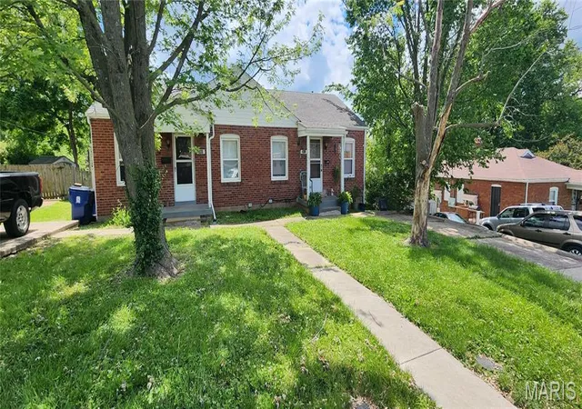 Photo 3 of Multi Family at 3409 Saint Gregory Ln, Saint Ann, MO 63074 | MLS# MIS25027107 | | Sold on 2025-06-25