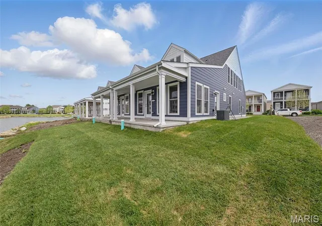 Photo 2 of Single Family Residence at 4005 Marais Temps Clair Dr, Saint Charles, MO 63301 | MLS# MIS25027355 |  | Sold on 2025-06-04