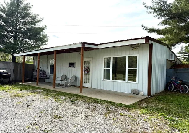 Photo 1 of Single Family Residence at 56 Berger Rd, Middletown, MO 63359 | MLS# MIS25027356 | | Sold on 2025-07-18