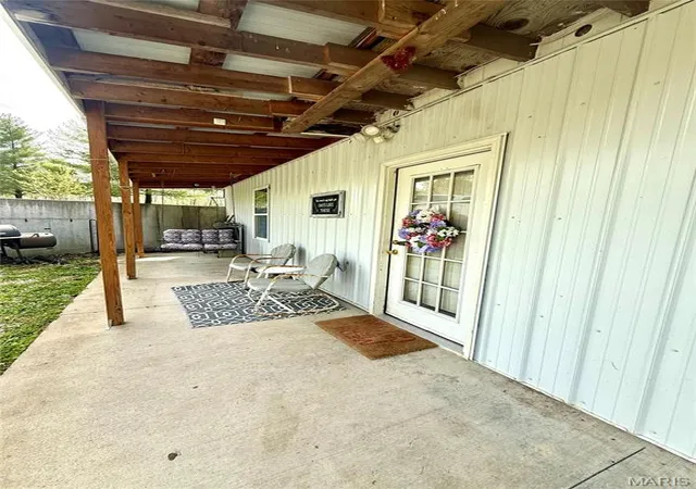 Photo 2 of Single Family Residence at 56 Berger Rd, Middletown, MO 63359 | MLS# MIS25027356 | | Sold on 2025-07-18