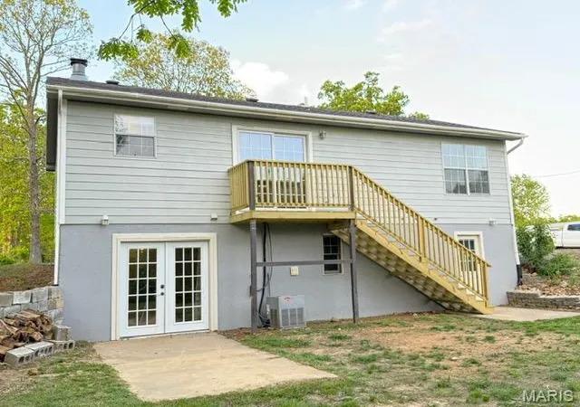 Photo 5 of Single Family Residence at 1026 Madison 9285, Fredericktown, MO 63645 | MLS# MIS25027380 |  | Sold on 2025-09-12