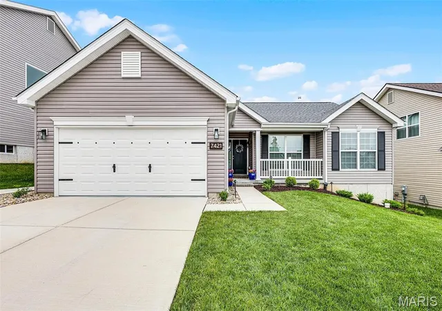 Single Family Residence at 7421 Shadow Point Dr, Saint Louis, MO 63129 | MLS# MIS25027460 | | Sold on 2025-07-18
