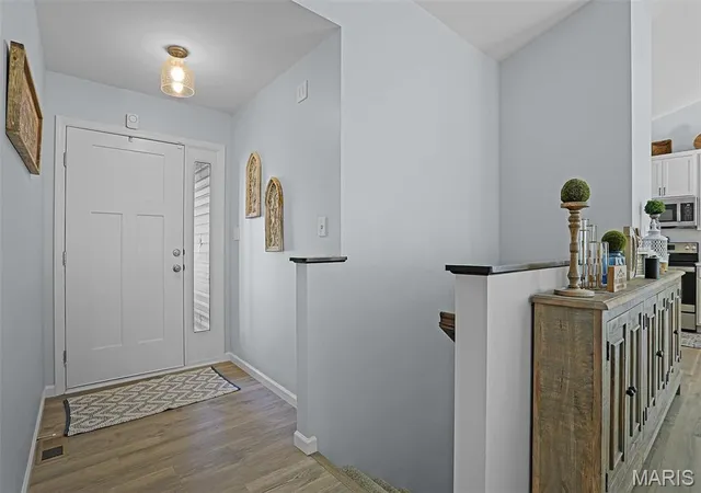 Photo 2 of Single Family Residence at 7421 Shadow Point Dr, Saint Louis, MO 63129 | MLS# MIS25027460 | | Sold on 2025-07-18