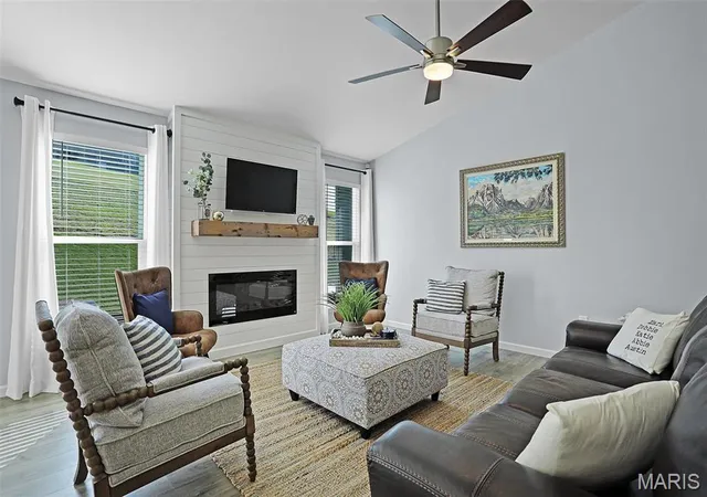 Photo 4 of Single Family Residence at 7421 Shadow Point Dr, Saint Louis, MO 63129 | MLS# MIS25027460 | | Sold on 2025-07-18