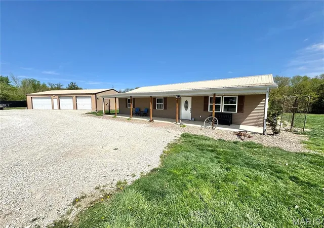 Photo 1 of Single Family Residence at 4450 Hwy 6, Maywood, MO 63454 | MLS# MIS25027491 | | Sold on 2025-05-16