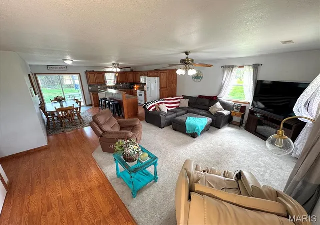 Photo 4 of Single Family Residence at 4450 Hwy 6, Maywood, MO 63454 | MLS# MIS25027491 | | Sold on 2025-05-16