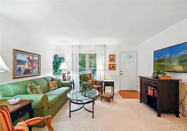 Photo 3 of Single Family Residence at 2271 Halyard Ct, Saint Louis, MO 63129 | MLS# MIS25027555 | | Sold on 2025-05-29