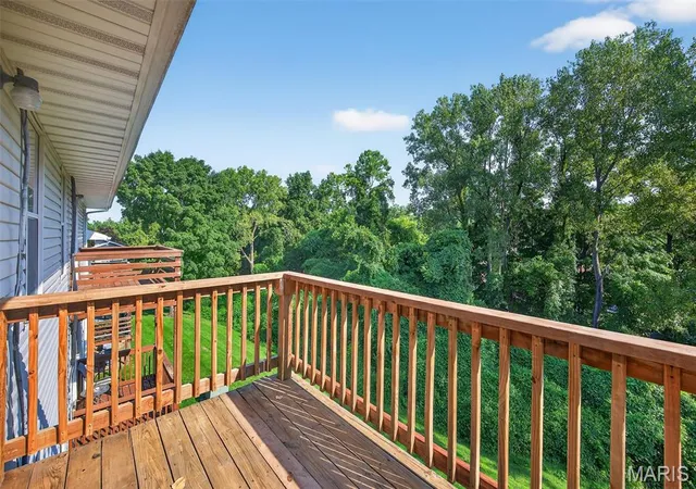 Photo 2 of Condominium at 2314 Highland Hill Dr, Saint Peters, MO 63376 | MLS# MIS25027699 | | Sold on 2025-09-02