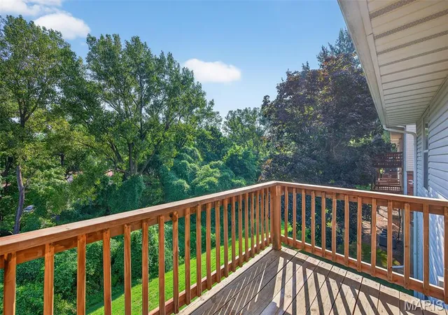 Photo 3 of Condominium at 2314 Highland Hill Dr, Saint Peters, MO 63376 | MLS# MIS25027699 | | Sold on 2025-09-02