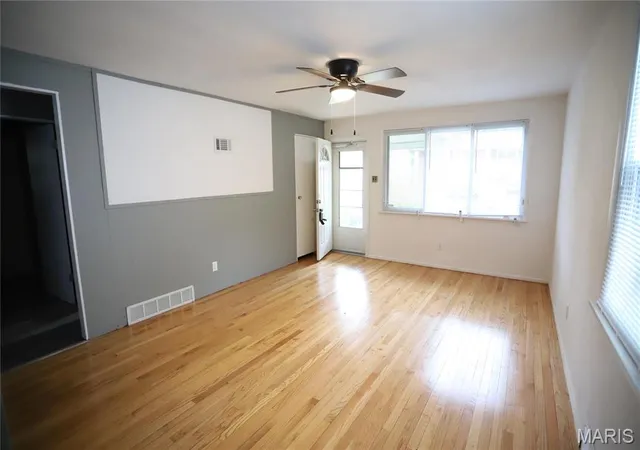 Photo 2 of Single Family Residence at 48 Young Dr, Saint Louis, MO 63135 | MLS# MIS25027704 |  | Sold on 2025-05-30