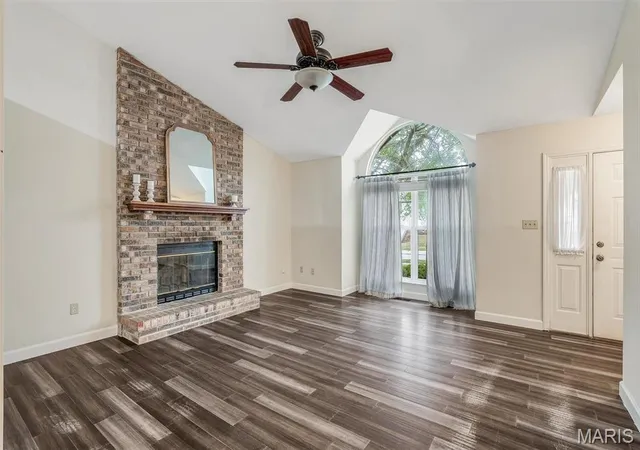 Photo 1 of Single Family Residence at 4433 Southview Way Dr, Saint Louis, MO 63129 | MLS# MIS25027722 | | Sold on 2025-06-06