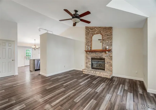 Photo 3 of Single Family Residence at 4433 Southview Way Dr, Saint Louis, MO 63129 | MLS# MIS25027722 | | Sold on 2025-06-06