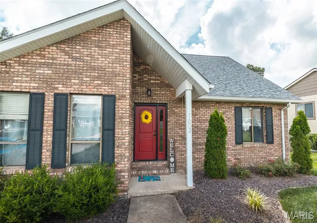 Photo 2 of Single family home for sale at 1603 Independence Rd, Rolla, MO 65401 | MLS# MIS25027917 | Listing updated on 2026-06-22