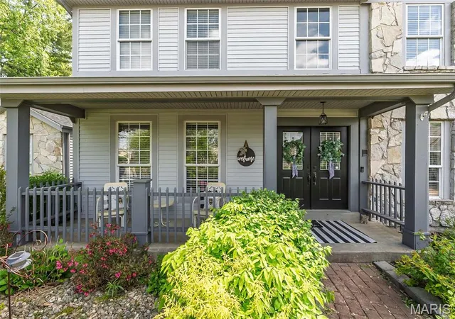 Photo 1 of Single Family Residence at 10 Elk Ridge Ct, Saint Charles, MO 63304 | MLS# MIS25027973 | | Sold on 2025-07-01