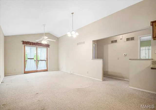 Photo 4 of Condominium at 12952 Autumn View Dr, Saint Louis, MO 63146 | MLS# MIS25027978 |  | Sold on 2025-06-11