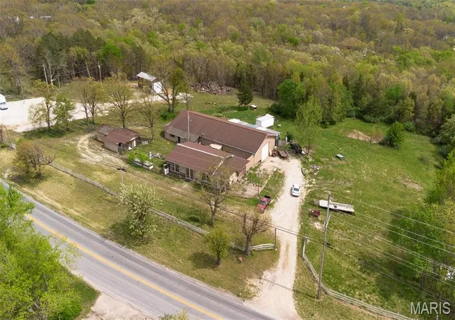 Homes for sale in Rolla, MO | 10366 County Road 3060, Rolla, MO 65401 | MLS# MIS25028091