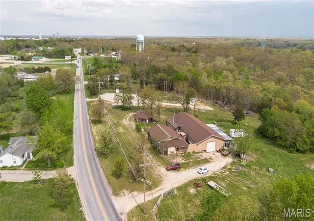 Homes for sale in Rolla, MO | 10366 County Road 3060, Rolla, MO 65401 | MLS# MIS25028091