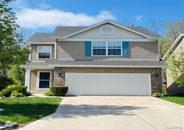 Single Family Residence at 555 Parkgate Dr, Lake Saint Louis, MO 63367 | MLS# MIS25028097 | | Sold on 2025-06-09