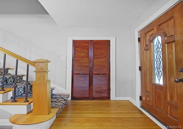 Photo 1 of Single Family Residence at 126 Manlyn Dr, Saint Louis, MO 63122 | MLS# MIS25028132 | | Sold on 2025-09-22