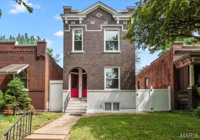 Photo 1 of Single Family Residence at 5518 Alaska Ave, Saint Louis, MO 63111 | MLS# MIS25028333 | | Sold on 2025-08-01
