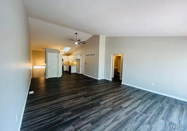 Photo 4 of Townhouse at 1016 Kamptown Dr #E, Saint Peters, MO 63376 | MLS# MIS25028594 |  | Sold on 2025-06-06