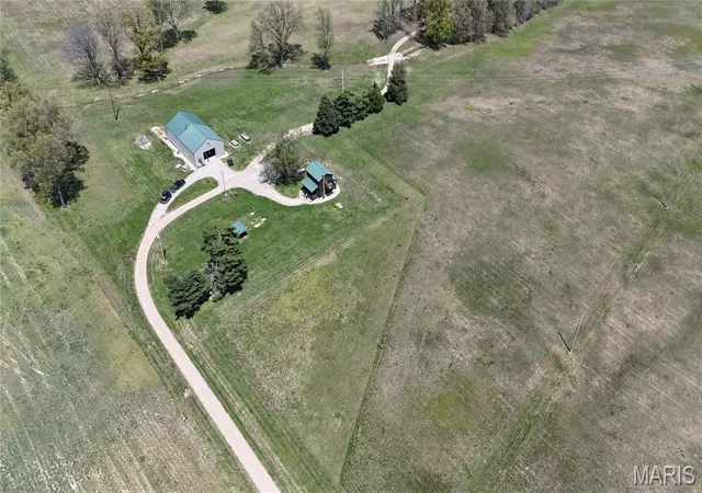 Photo 4 of Single family home for sale at 12503 County Road 292, Bloomfield, MO 63825 | MLS# MIS25028636 | Listing updated on 2026-09-03