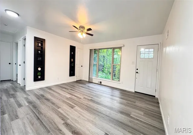 Photo 3 of Single Family Residence at 8517 Walton Woods Ct, Saint Louis, MO 63114 | MLS# MIS25028874 | | Sold on 2025-08-27