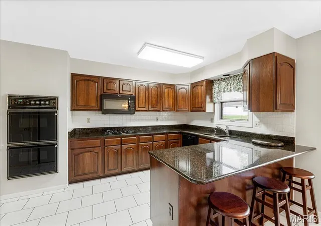 Photo 4 of Single Family Residence at 12140 Calton Dr, Saint Louis, MO 63128 | MLS# MIS25029016 |  | Sold on 2025-06-11