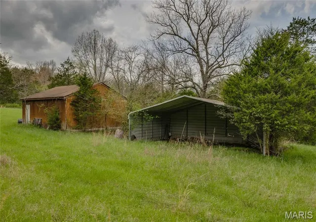 Photo 3 of House for sale at 8619 Hwy E, Bonne Terre, MO 63628 | MLS# MIS25029041 | Listing updated on 2026-08-24