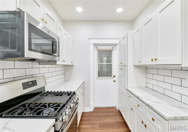 Photo 2 of Single Family Residence at 8821 Olden Ave, Saint Louis, MO 63114 | MLS# MIS25029582 | | Sold on 2025-08-29
