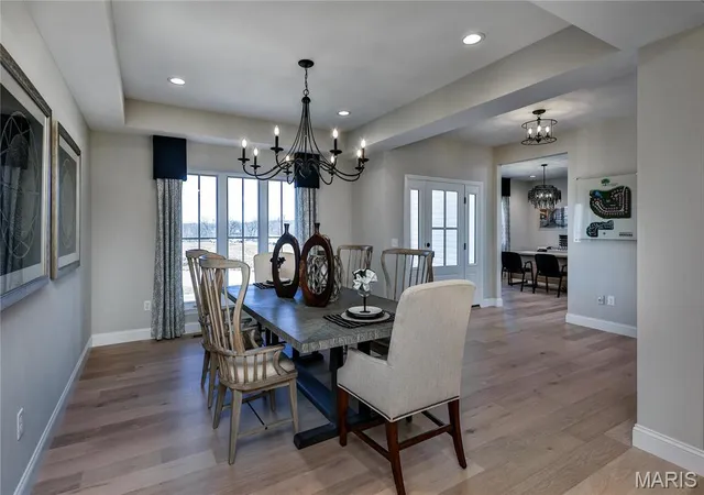 Photo 4 of Single Family Residence at 6724 Preservation Pkwy, Saint Louis, MO 63123 | MLS# MIS25029645 |  | Sold on 2026-03-06