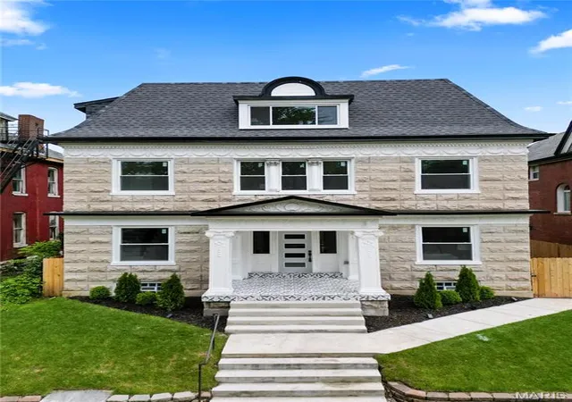 Single Family Residence at 5169 Vernon Ave, Saint Louis, MO 63113 | MLS# MIS25029789 | | Sold on 2025-09-16