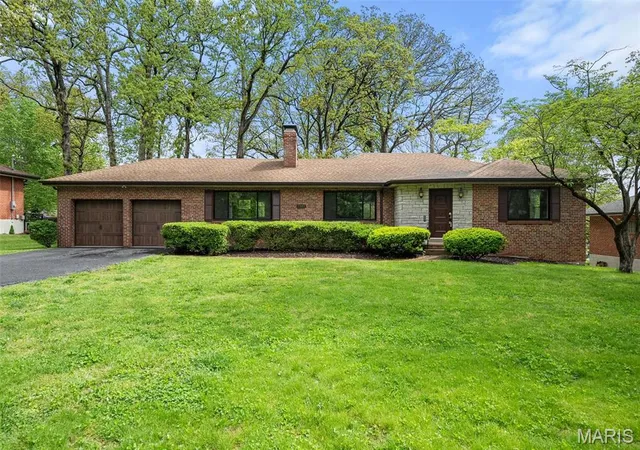 Single Family Residence at 7353 Whitehaven Dr, Saint Louis, MO 63123 | MLS# MIS25029947 | | Sold on 2025-07-02