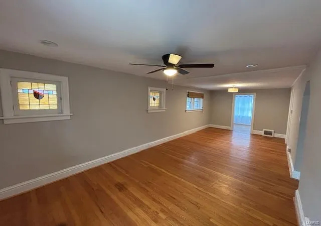 Photo 4 of Single Family Residence at 4237 Botanical Ave, Saint Louis, MO 63110 | MLS# MIS25030113 | | Sold on 2025-05-07