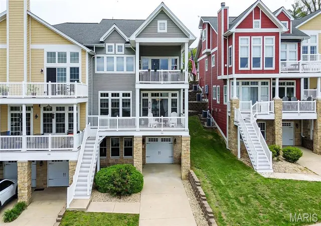 Photo 44 of Single family home for sale at 306 Pelican Way, Grafton, IL 62037 | MLS# MIS25030141 | Listing updated on 2026-10-02