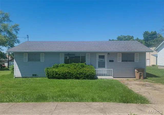Photo 1 of Single Family Residence at 212 Virginia, Fredericktown, MO 63645 | MLS# MIS25030325 | | Sold on 2025-07-24
