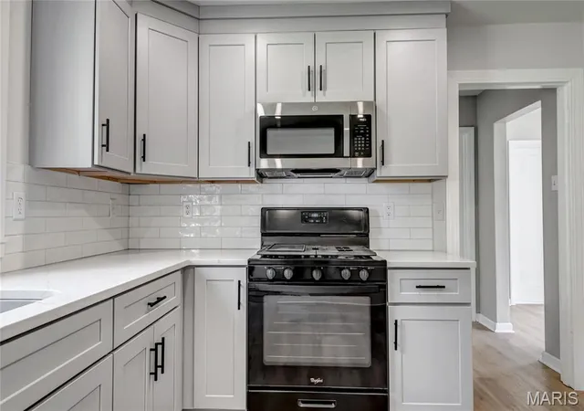 Photo 2 of Single Family Residence at 8955 Forest Ave, Saint Louis, MO 63114 | MLS# MIS25030455 | | Sold on 2025-06-17
