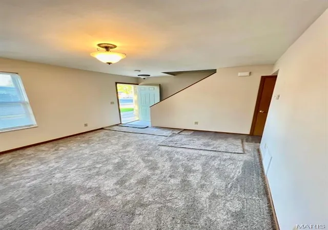 Photo 3 of Multi Family at 403 Emmons Ave, Saint Charles, MO 63301 | MLS# MIS25030738 | | Sold on 2025-06-12